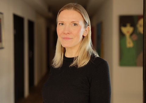 Willkommen im Team! Seit März 2025 verstärkt nun auch noch Dana Kinder-Richwien unser grossartiges Team.