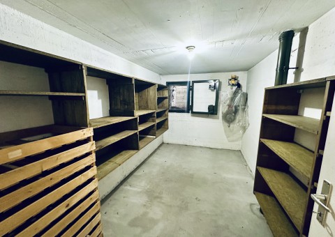 Ankündigung: Freistehender Wohntraum mit unverbaubarer Aussicht in 8240 Thayngen SH...